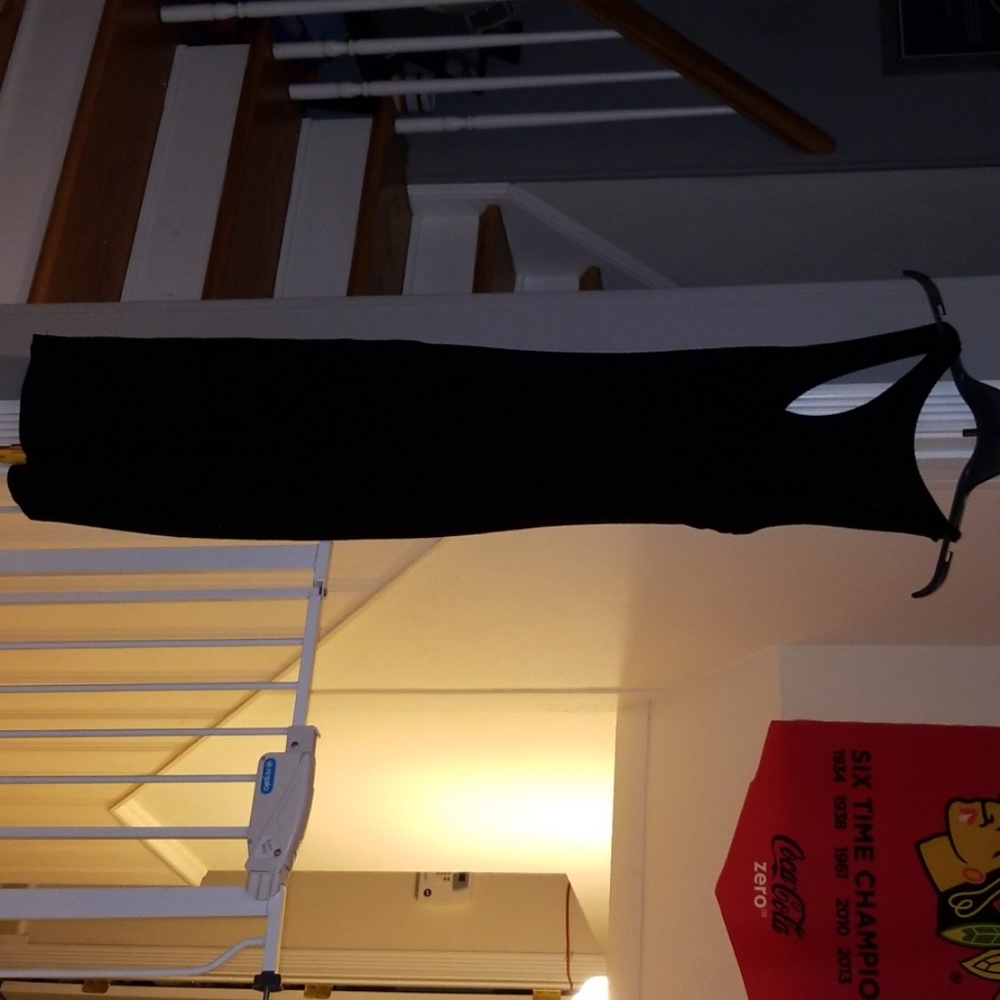 Raceback dress - Picture 2 of 2